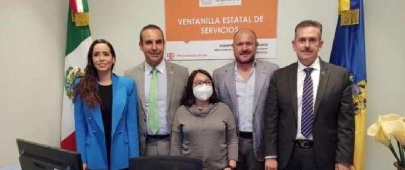 Inauguran ventanilla de servicios estatales